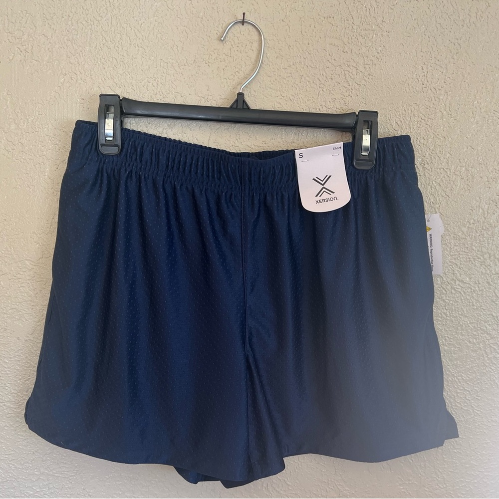 Xersion Blue Athletic Shorts Lightweight Elastic Waist